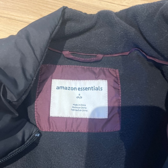 Veste sans manche noire - Picture 2 of 2